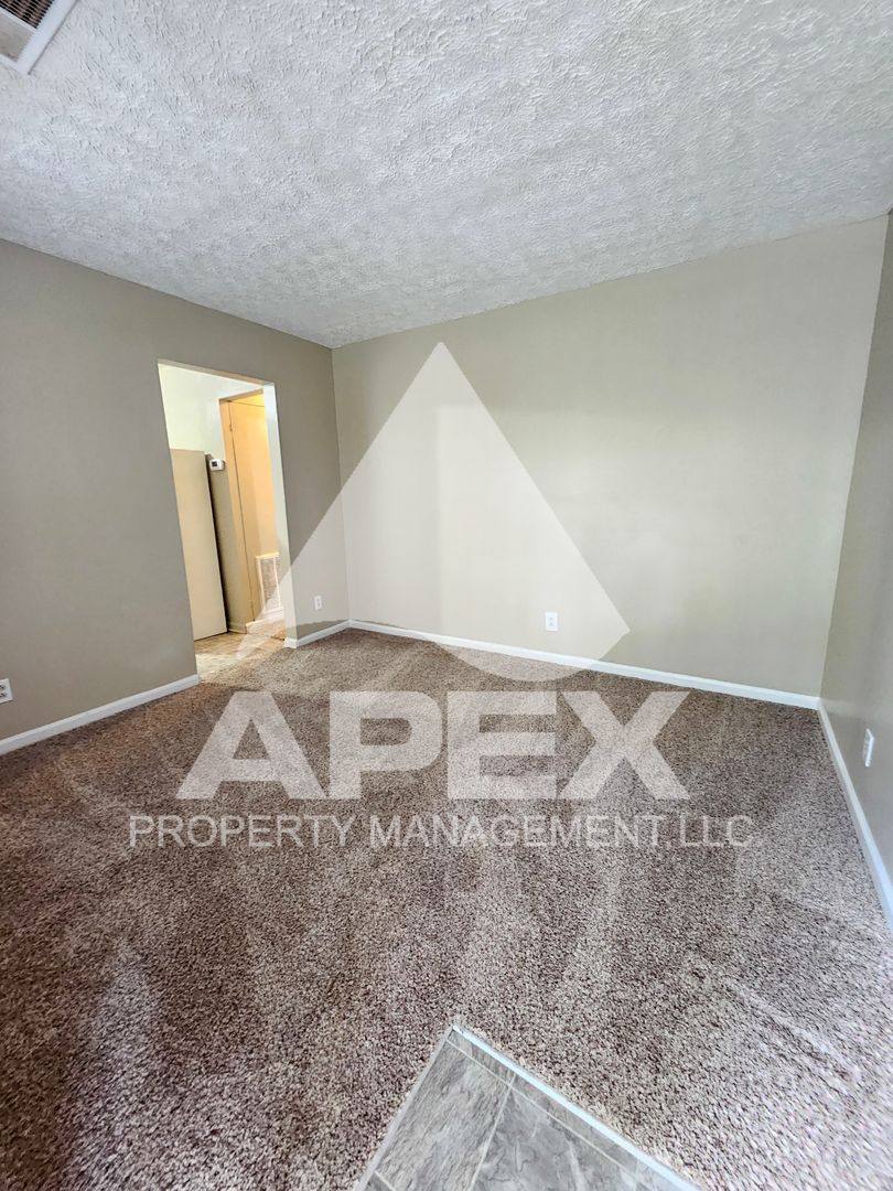Apartment for rent at 220 Ogle Ave, Knoxville, TN 37920