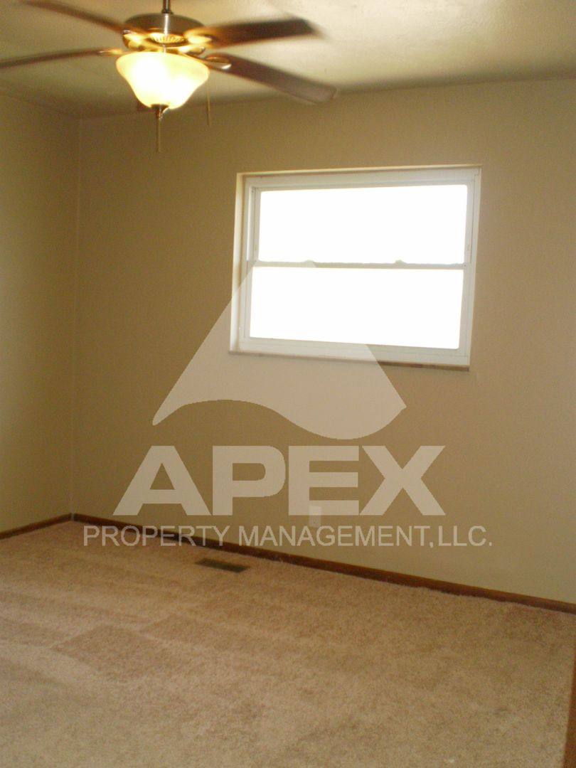 Townhouse for rent at 312 Watauga Dr, Knoxville, TN 37918