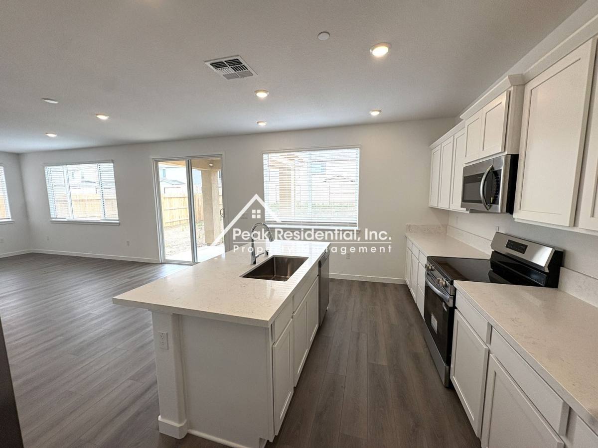 House for rent at 12636 Hereford Ave, Rancho Cordova, CA 95742