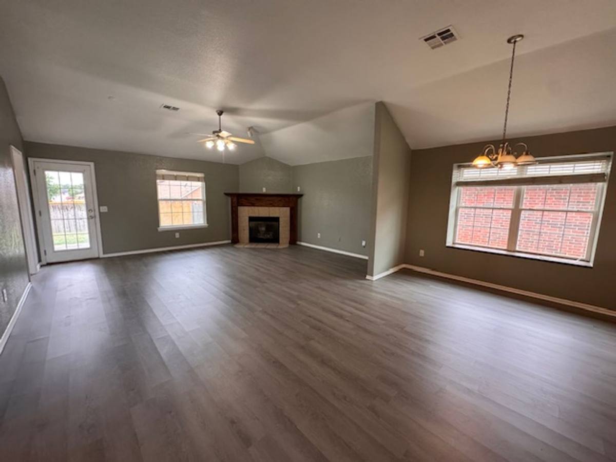 House for rent at 8601 Canyon Trail Dr, Oklahoma City, OK 73135