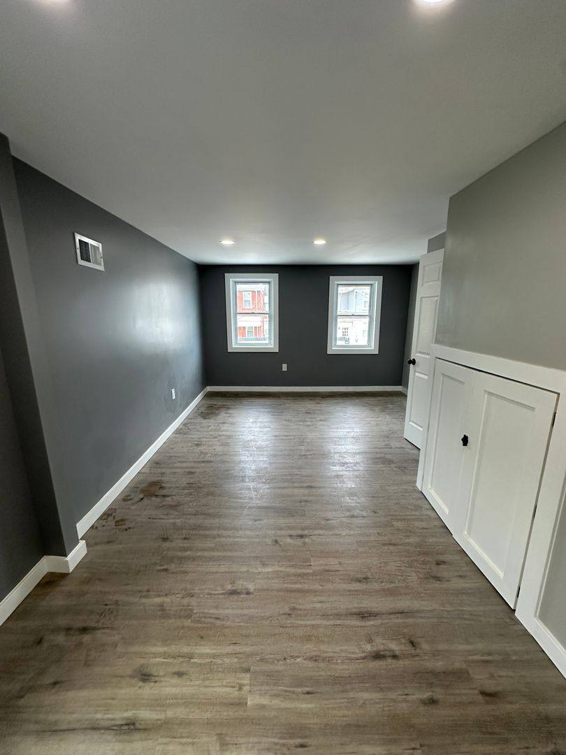 House for rent at 7 W 6th St, Marcus Hook, PA 19061