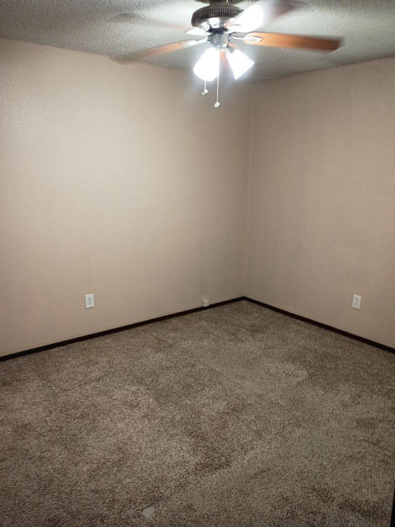 Apartment for rent at 3121 E12th St, Joplin, MO 64801
