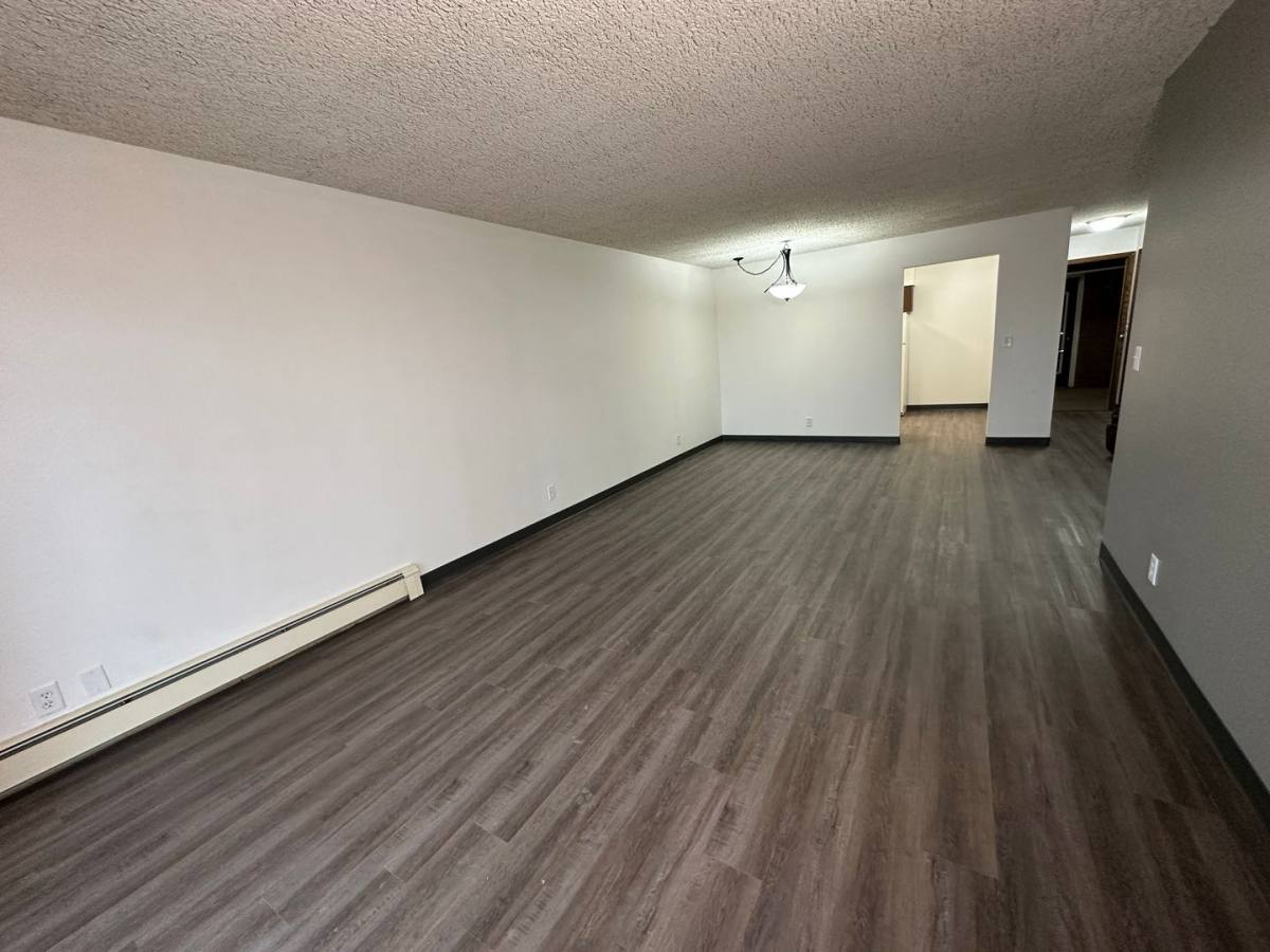 Apartment for rent at 1205 11th St N, Wahpeton, ND 58075