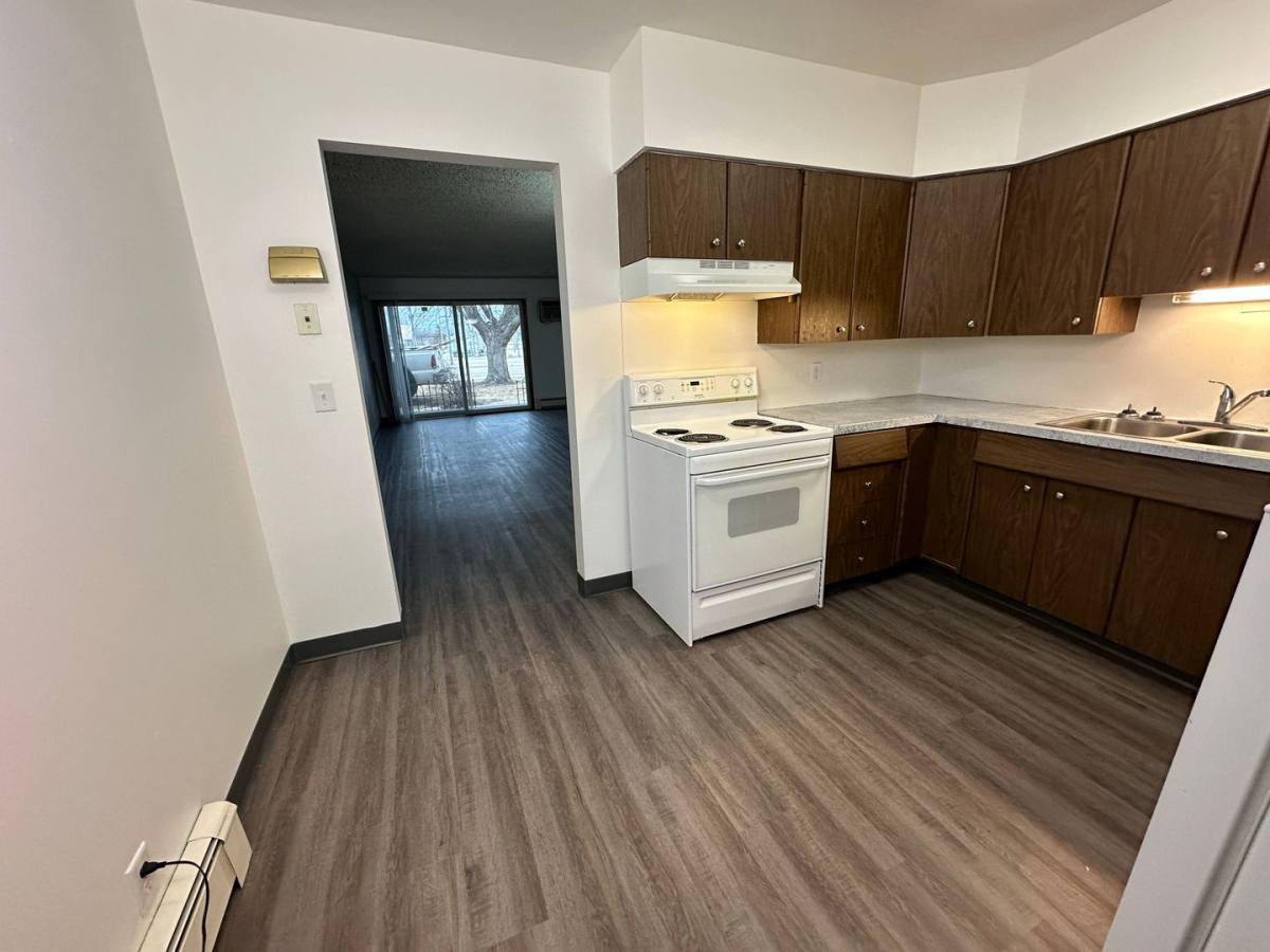 Apartment for rent at 1205 11th St N, Wahpeton, ND 58075