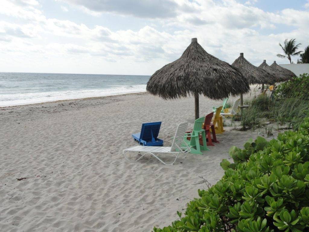 Apartment for rent at 3912 S Ocean Blvd #205, Boca Raton, FL 33487