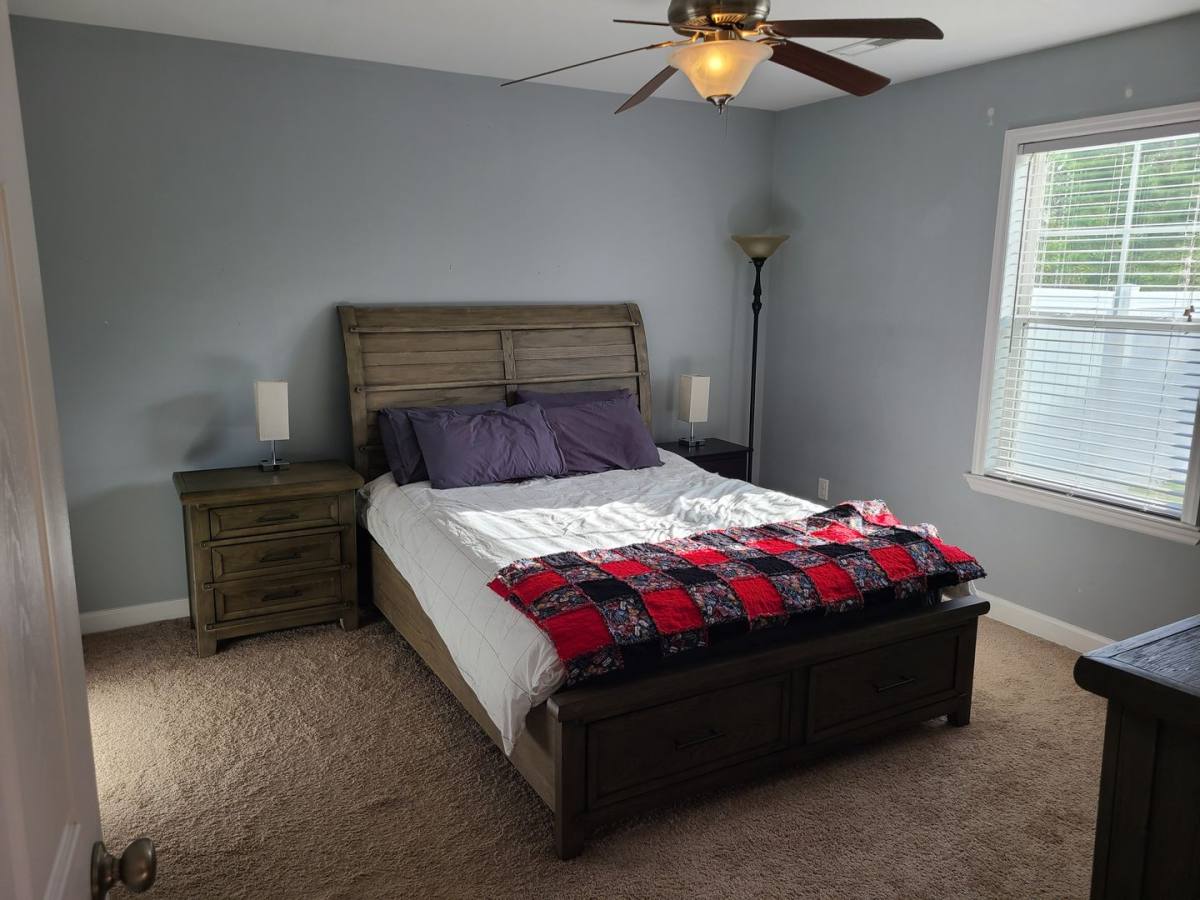 Townhouse for rent at 180 Pine Hollow Rd, Holly Ridge, NC 28445