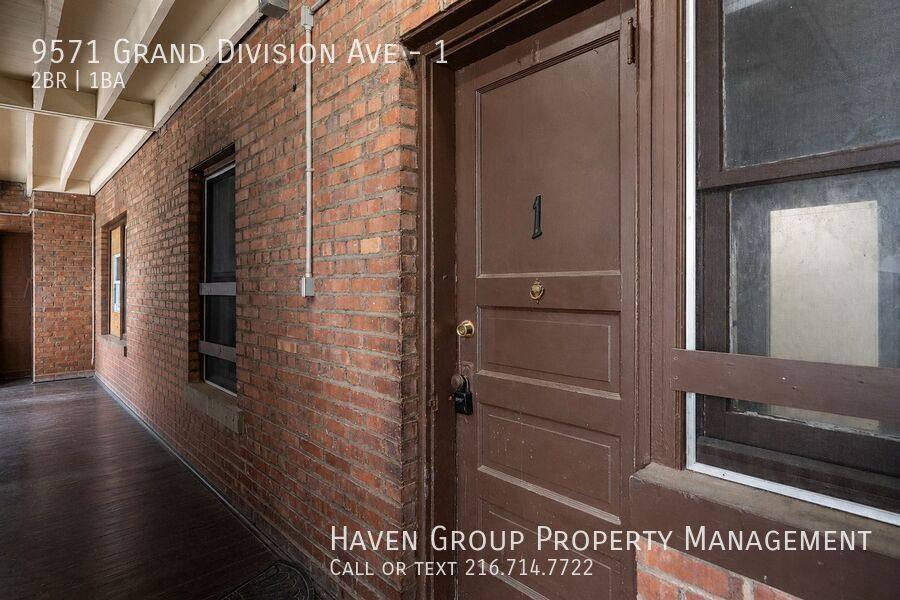 Apartment for rent at 9571 Grand Division Ave #1, Cleveland, OH 44125
