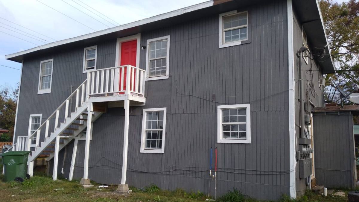 Apartment for rent at 2004 Gulfway Dr, Port Arthur, TX 77640