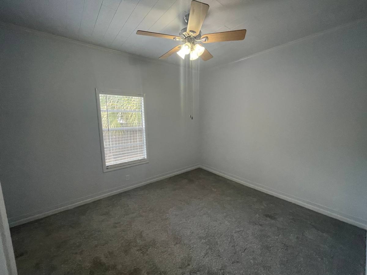 Apartment for rent at 231 SW 5th St, Gainesville, FL 32601