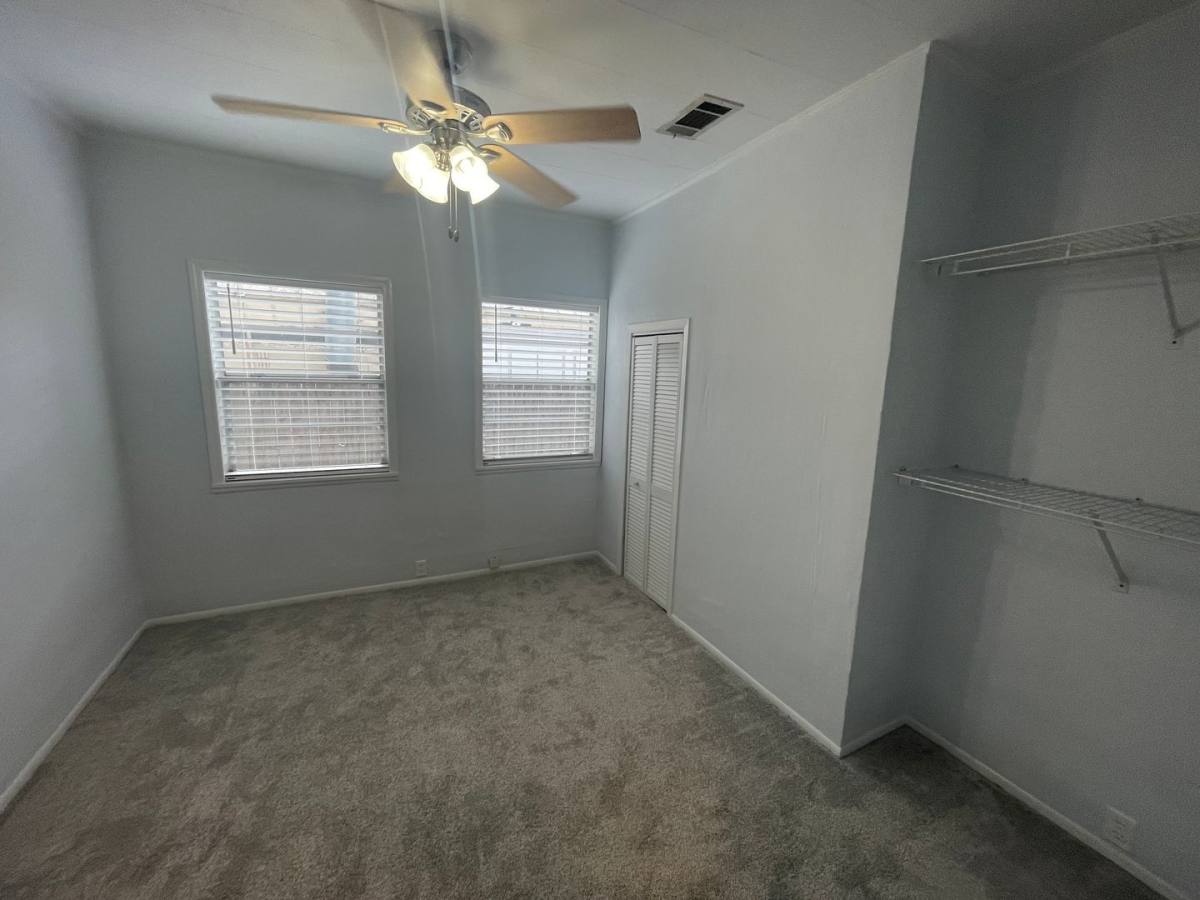 Apartment for rent at 231 SW 5th St, Gainesville, FL 32601