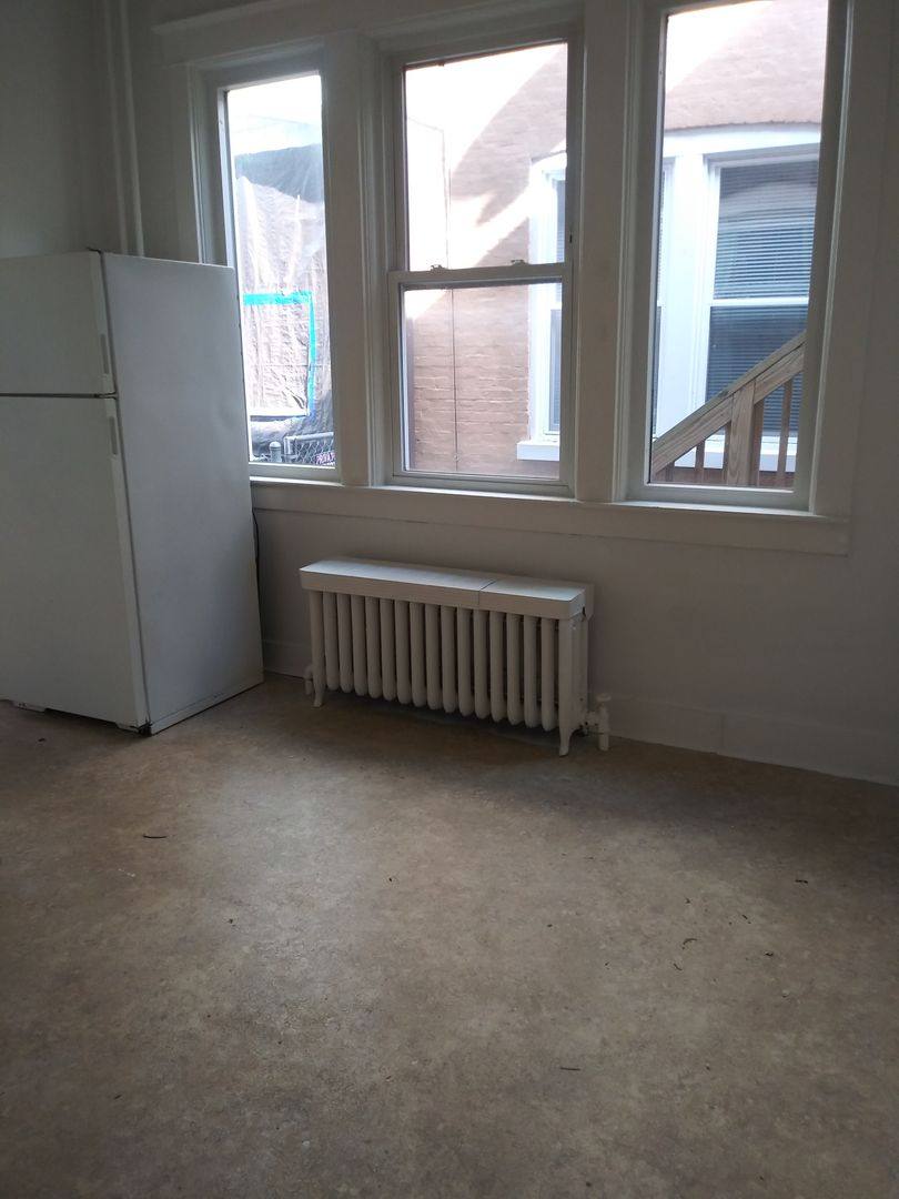 Apartment for rent at 525 E End Ave, Lancaster, PA 17602