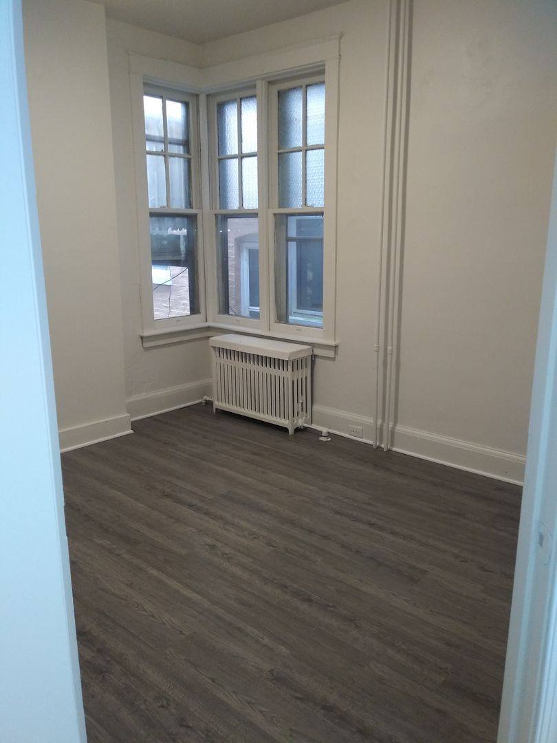 Apartment for rent at 525 E End Ave, Lancaster, PA 17602