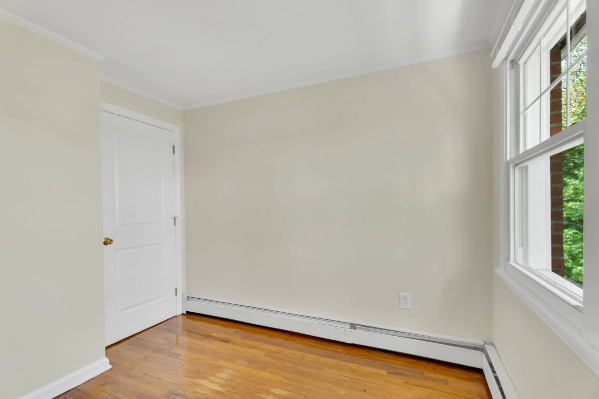 Townhouse for rent at 783 Savin Ave, West Haven, CT 06516