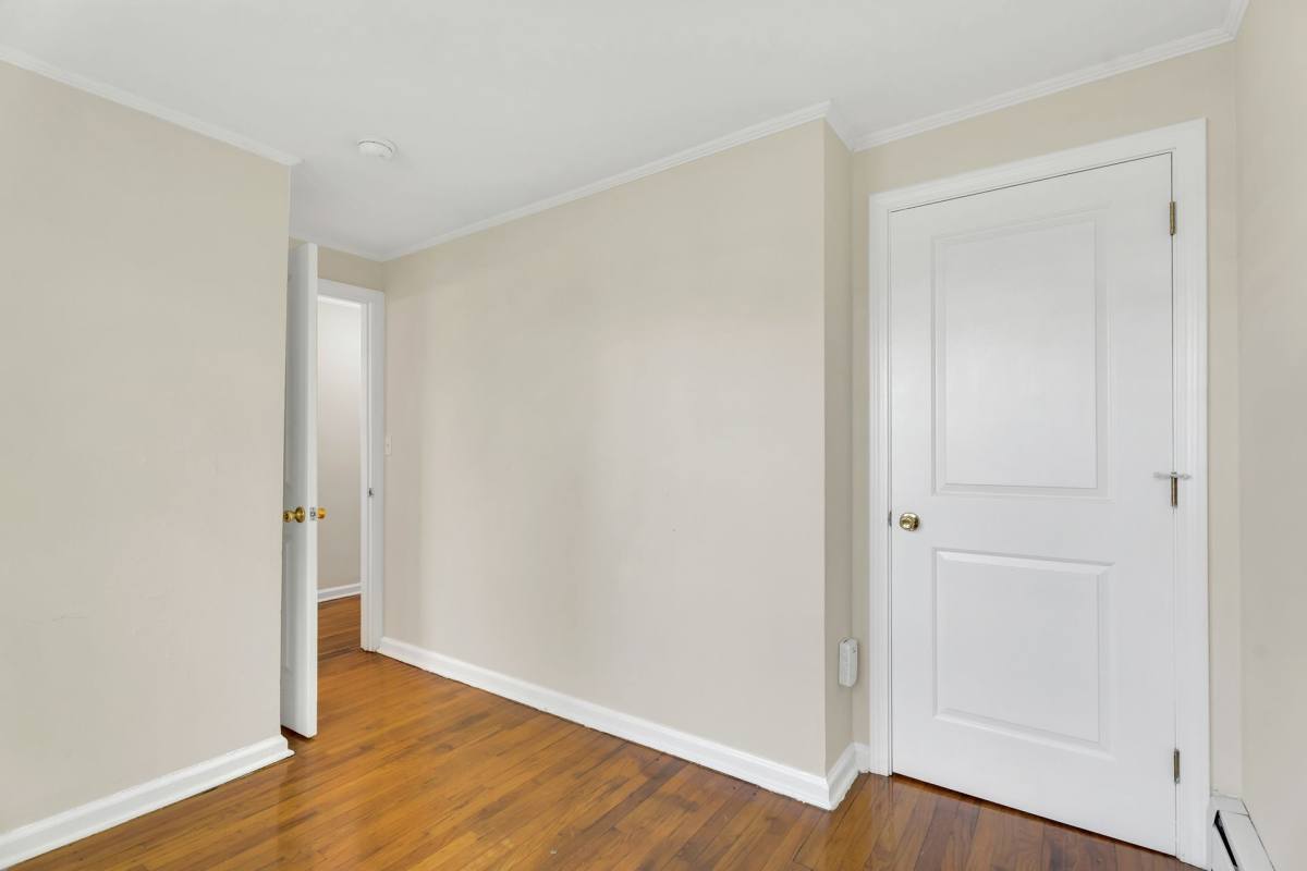 Townhouse for rent at 783 Savin Ave, West Haven, CT 06516