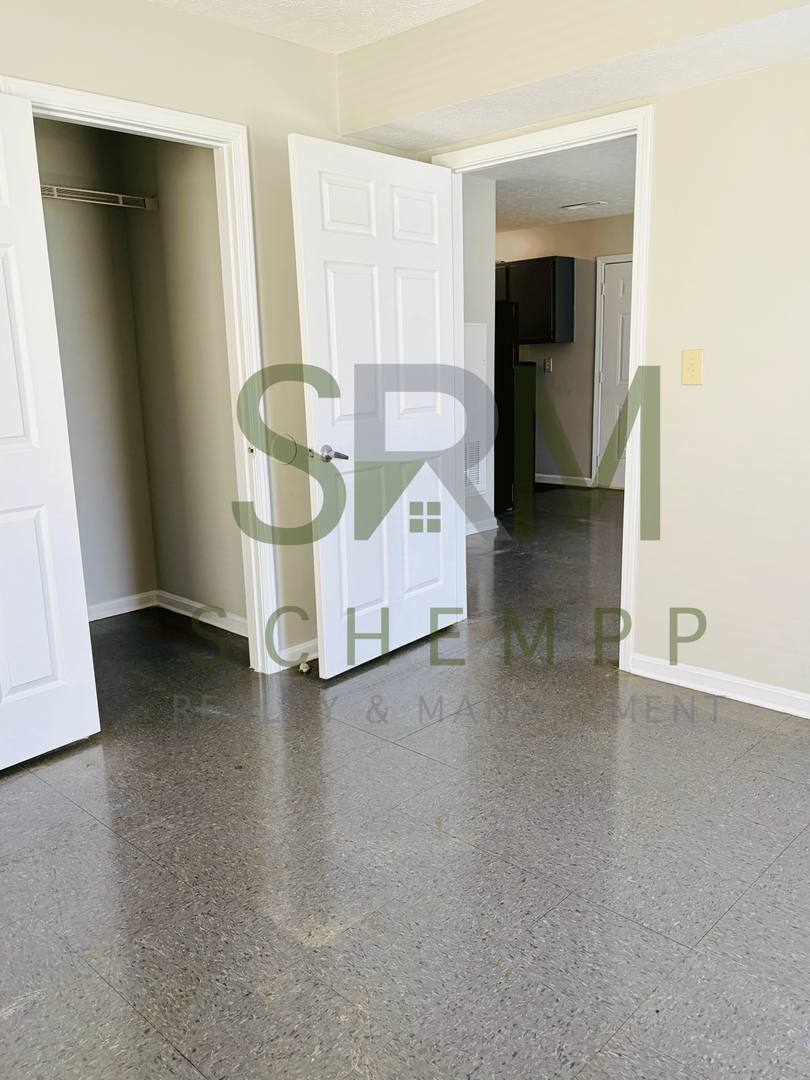 Apartment for rent at 2718 W Jefferson #3, Louisville, KY 40212