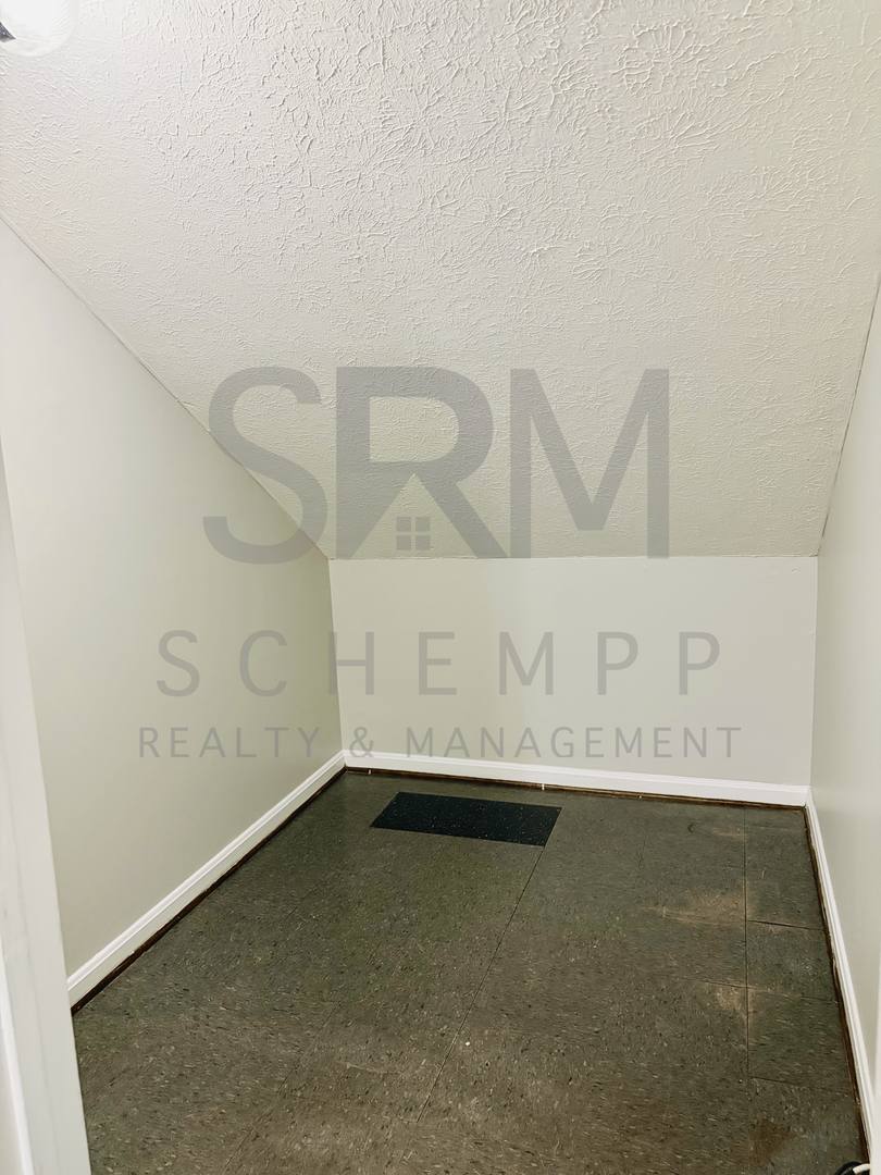 Apartment for rent at 2718 W Jefferson #3, Louisville, KY 40212