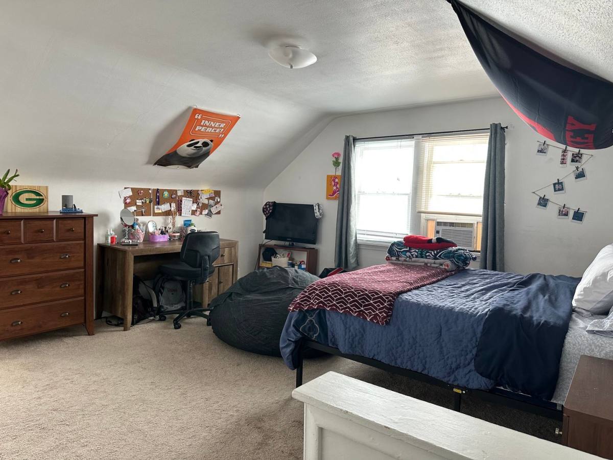 Apartment for rent at 327 S 1300 E, Salt Lake City, UT 84102