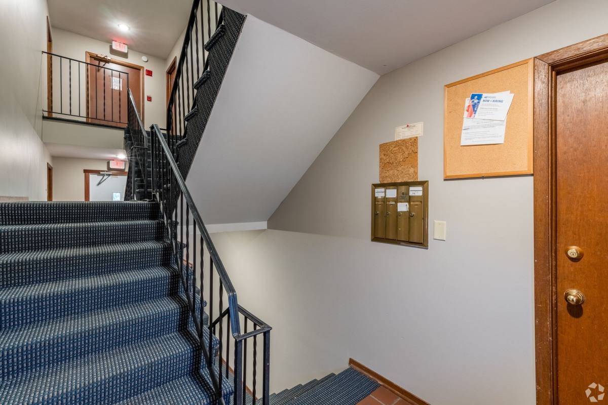 Apartment for rent at 1029 State St, River Falls, WI 54022