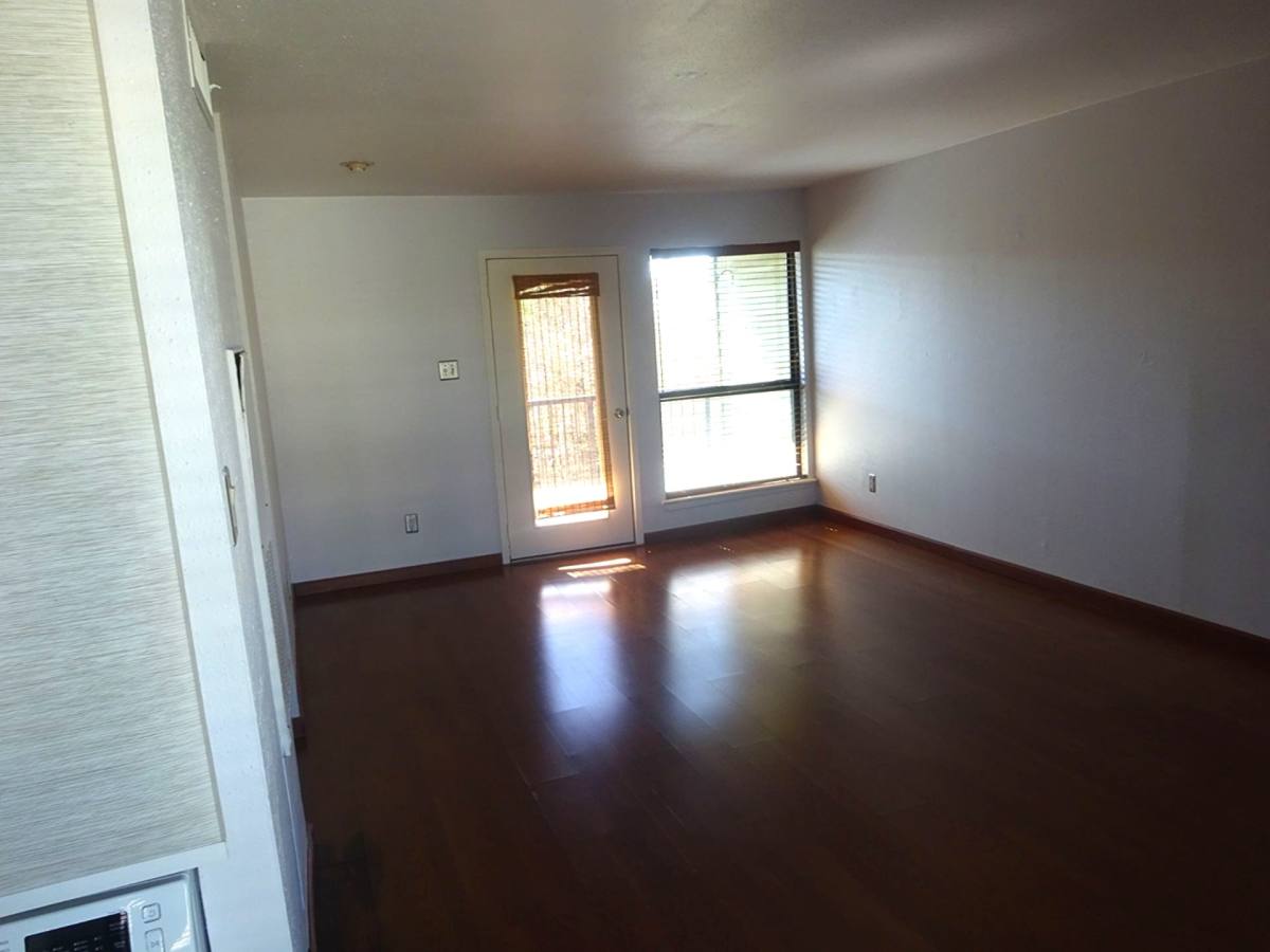 Condo for rent at 101 Stratford St #205, Houston, TX 77006