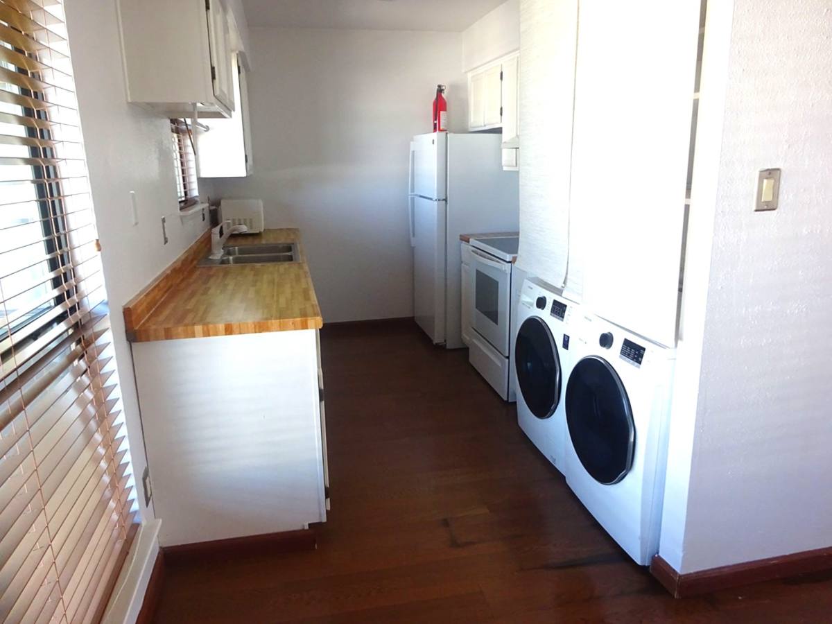 Condo for rent at 101 Stratford St #205, Houston, TX 77006