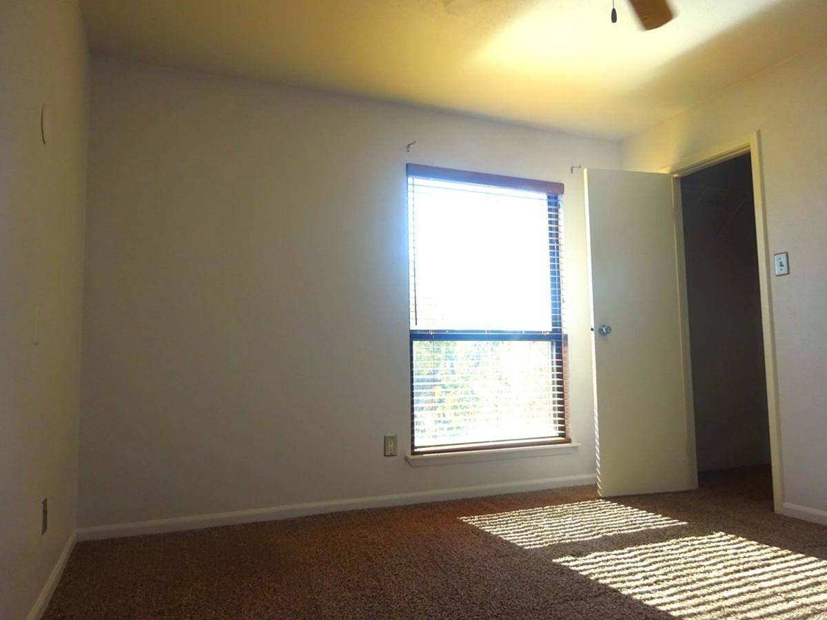Condo for rent at 101 Stratford St #205, Houston, TX 77006