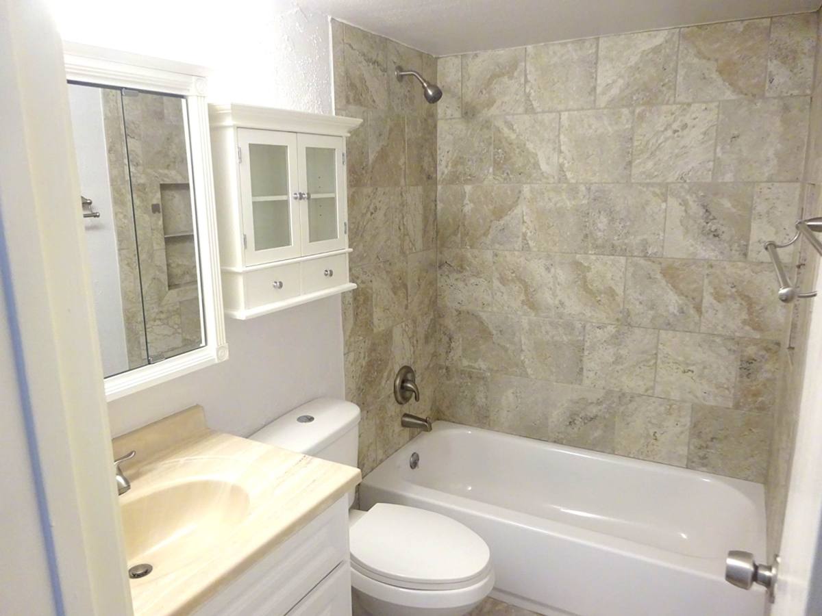 Condo for rent at 101 Stratford St #205, Houston, TX 77006