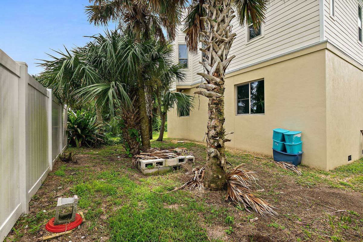 House for rent at 716 N Daytona Ave, Flagler Beach, FL 32136