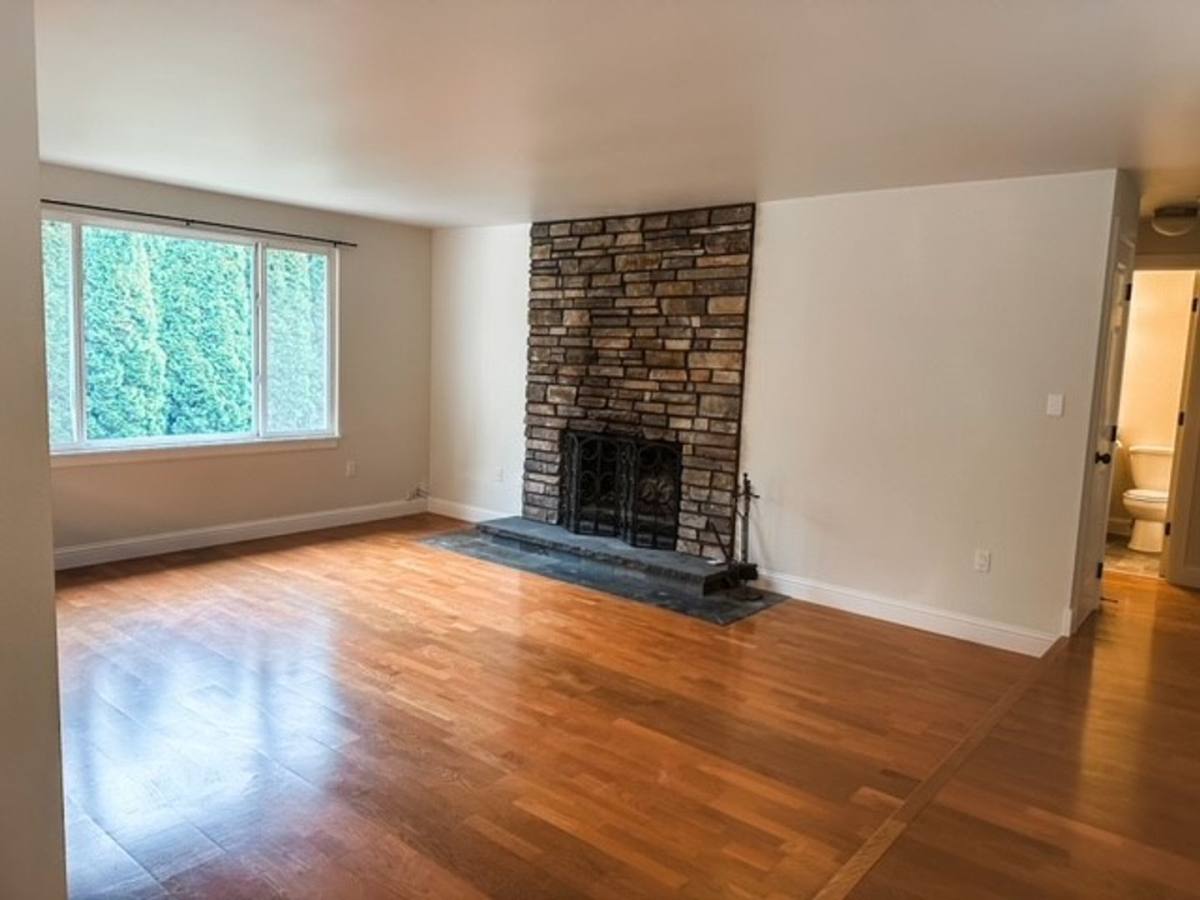 Apartment for rent at 6222 Reid Dr NW, Gig Harbor, WA 98335