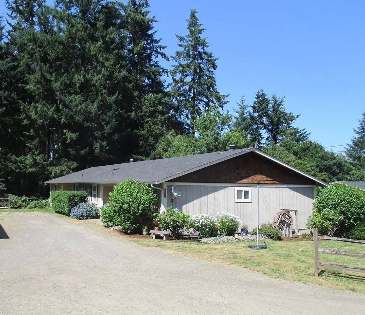Apartment for rent at 6222 Reid Dr NW, Gig Harbor, WA 98335