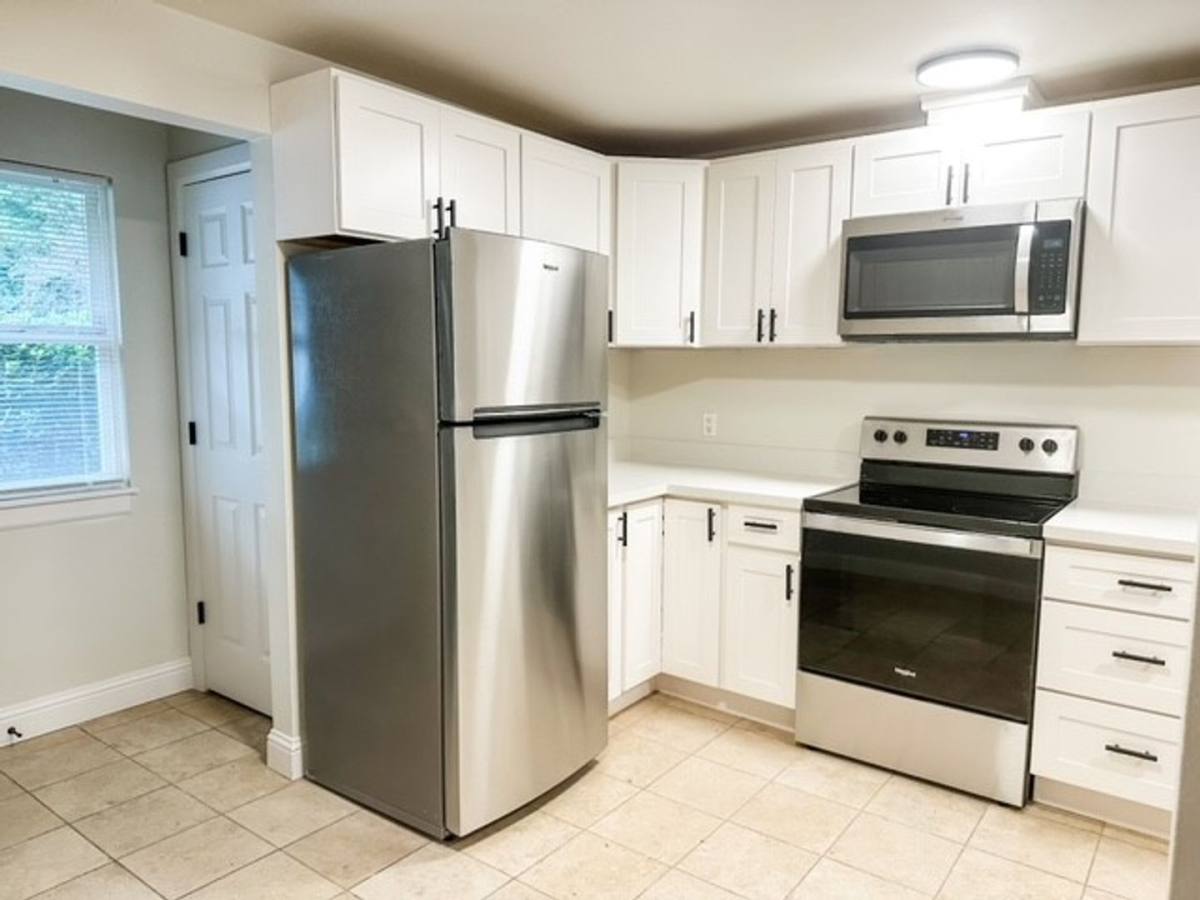 Apartment for rent at 6222 Reid Dr NW, Gig Harbor, WA 98335