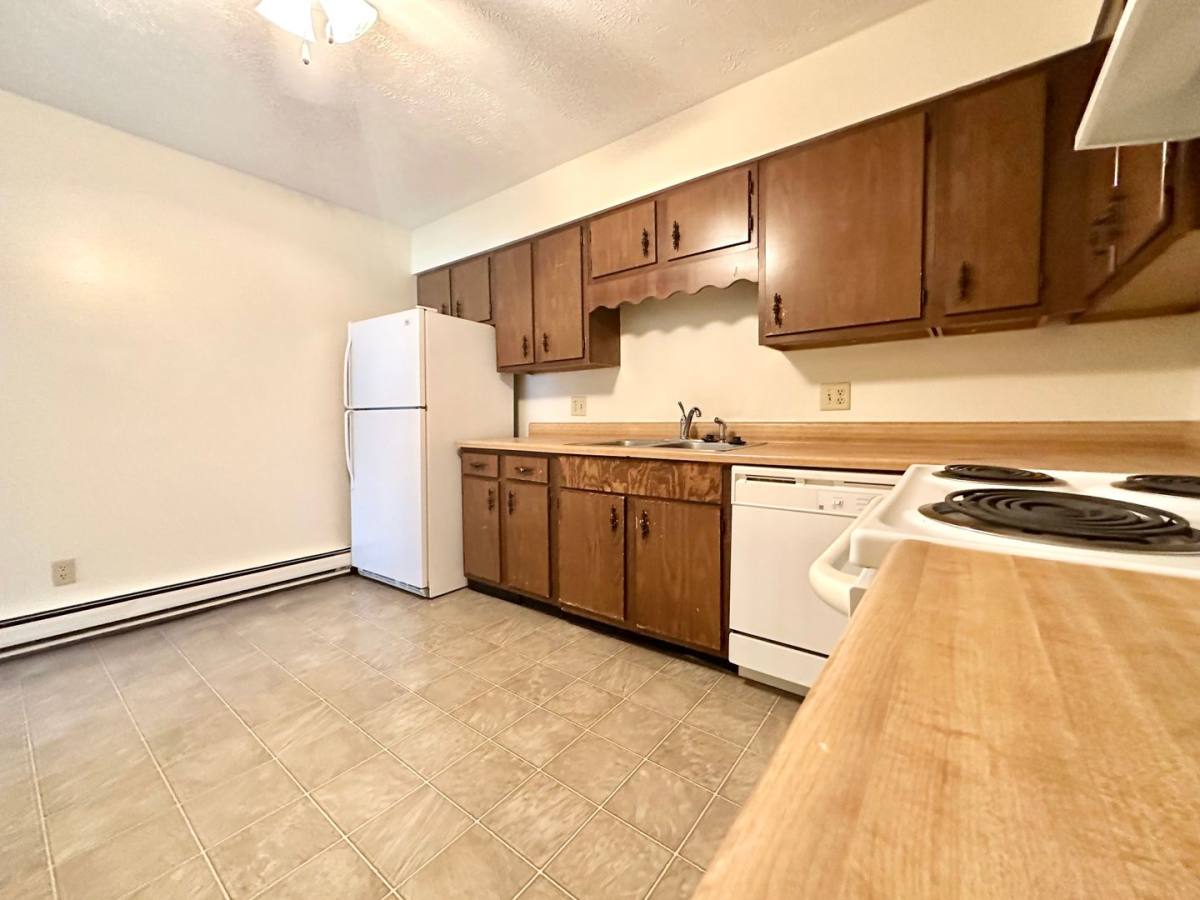 Apartment for rent at 102 N Orr Dr, Normal, IL 61761