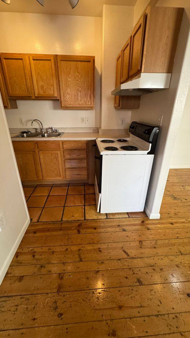 Apartment for rent at 426 N 9th St, Grand Junction, CO 81501