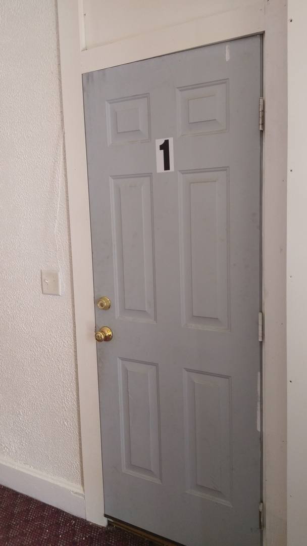 Apartment for rent at 401-403 Arch St, Cumberland, MD 21502