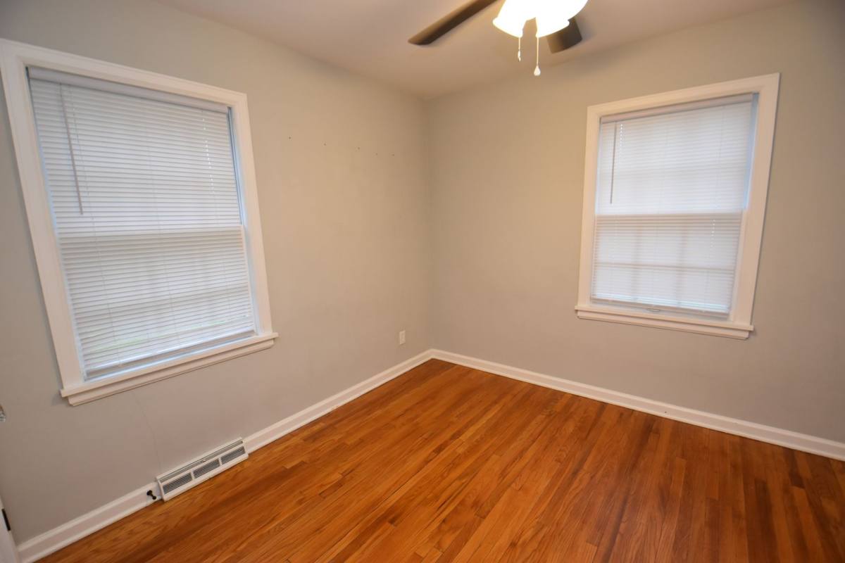 House for rent at 19585 Sunset Lane, South Bend, IN 46637