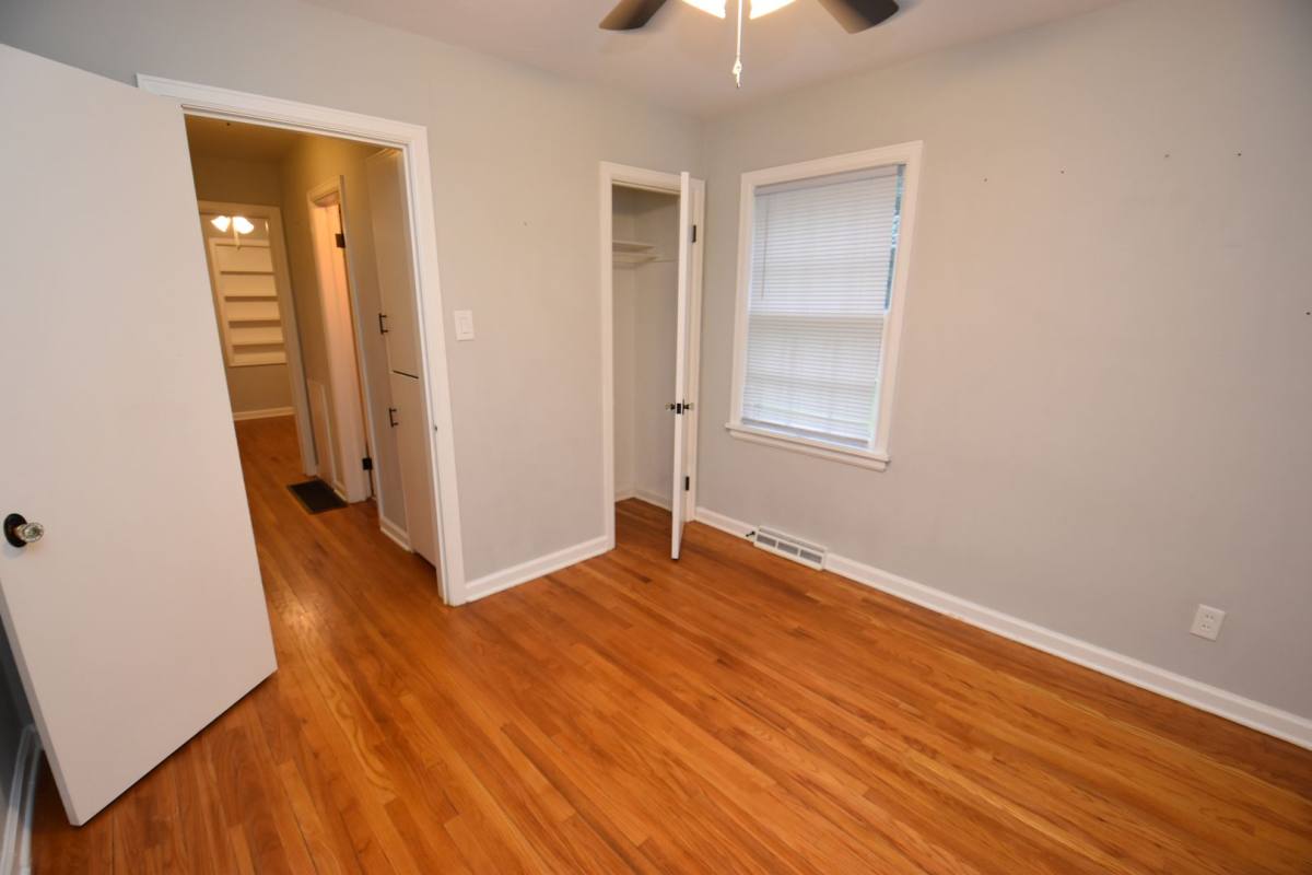 House for rent at 19585 Sunset Lane, South Bend, IN 46637