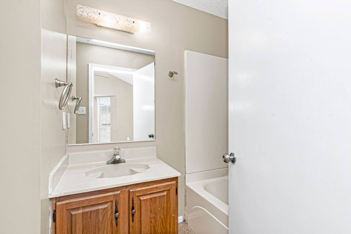 Townhouse for rent at 1983 S Brightside View Dr #A, Baton Rouge, LA 70820