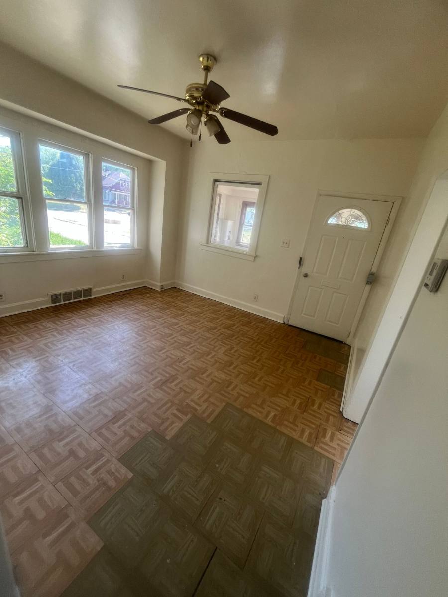 Townhouse for rent at 3012-3012A N 13th, Milwaukee, WI 53206