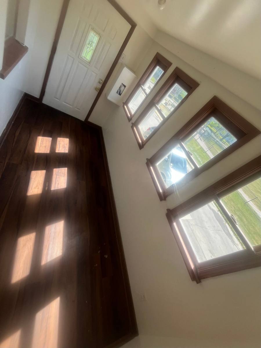 Townhouse for rent at 3012-3012A N 13th, Milwaukee, WI 53206