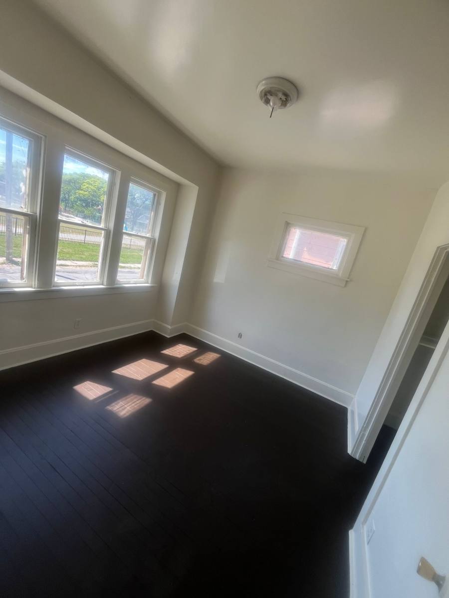 Townhouse for rent at 3012-3012A N 13th, Milwaukee, WI 53206