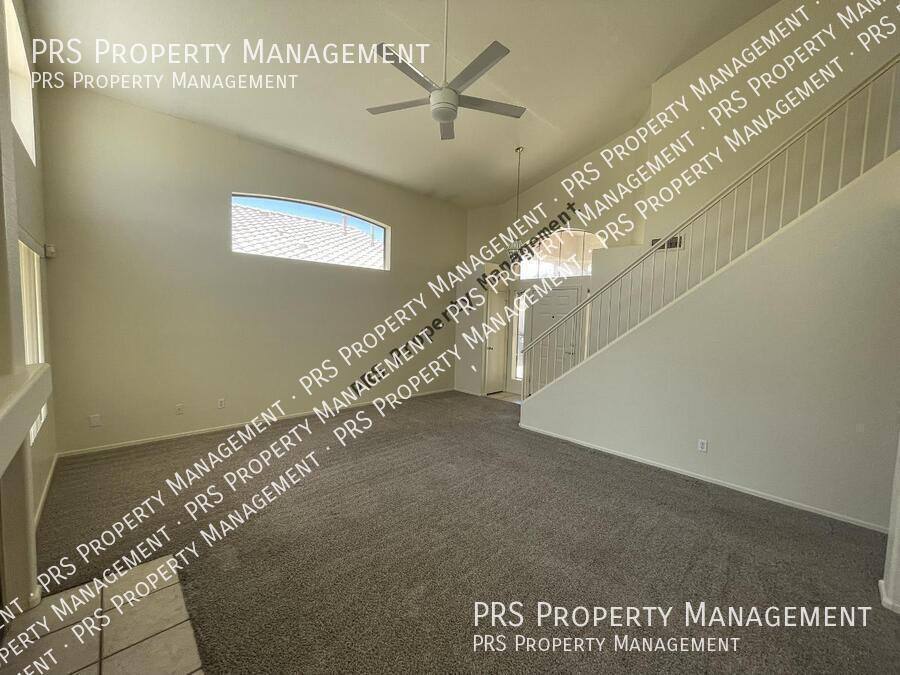 House for rent at 4725 E Goldfinch Gate Lane, Phoenix, AZ 85044