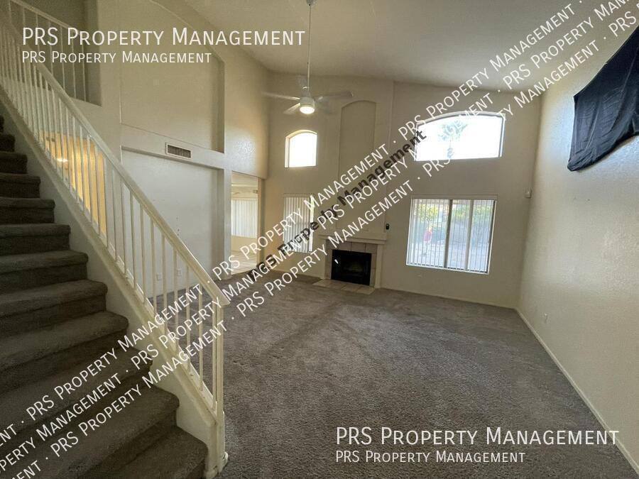 House for rent at 4725 E Goldfinch Gate Lane, Phoenix, AZ 85044