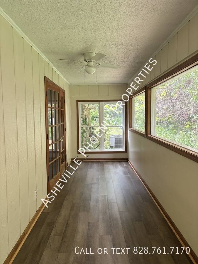 House for rent at 1130 Orion Davis Rd, Waynesville, NC 28786