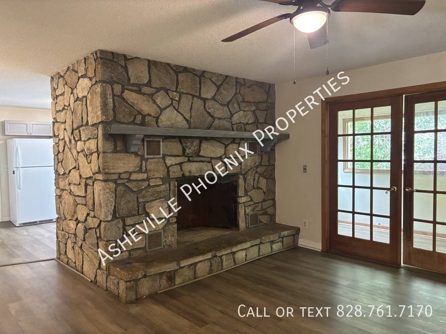 House for rent at 1130 Orion Davis Rd, Waynesville, NC 28786