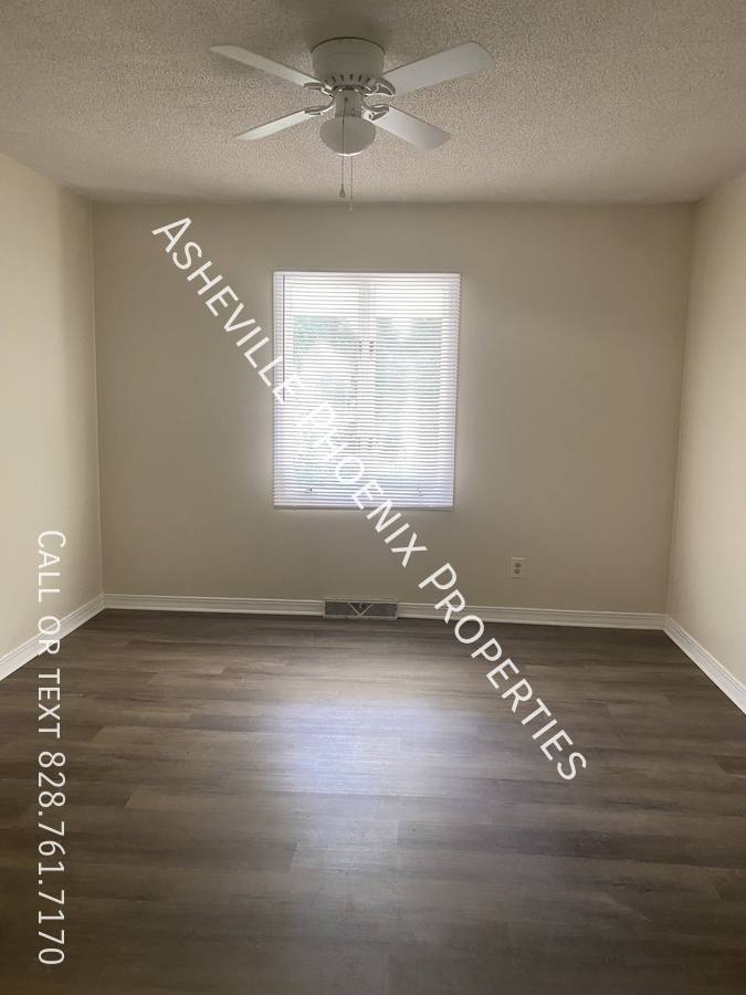 House for rent at 1130 Orion Davis Rd, Waynesville, NC 28786