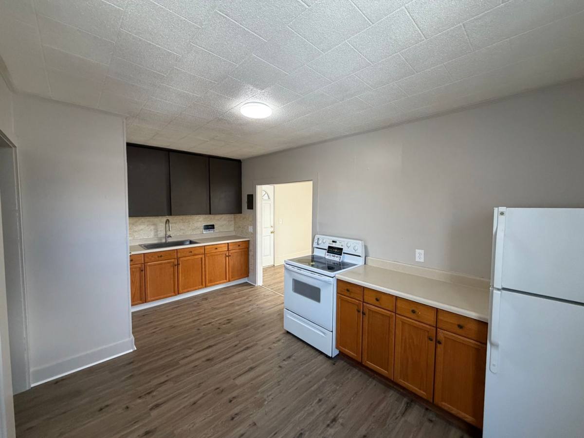 Apartment for rent at 3010-3014 Main St, Palmer, MA 01069