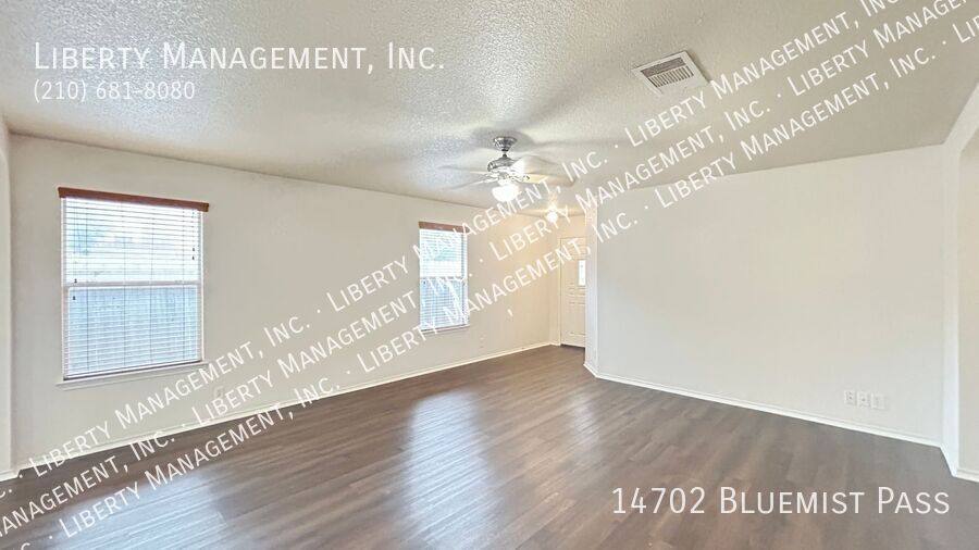 House for rent at 14702 Bluemist Pass, San Antonio, TX 78247