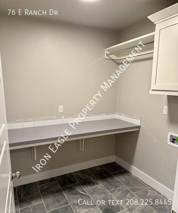 Townhouse for rent at 76 E Ranch Dr, Eagle, ID 83616