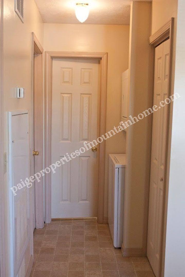 Apartment for rent at 24 N Star Circle, Mountain Home, AR 72653