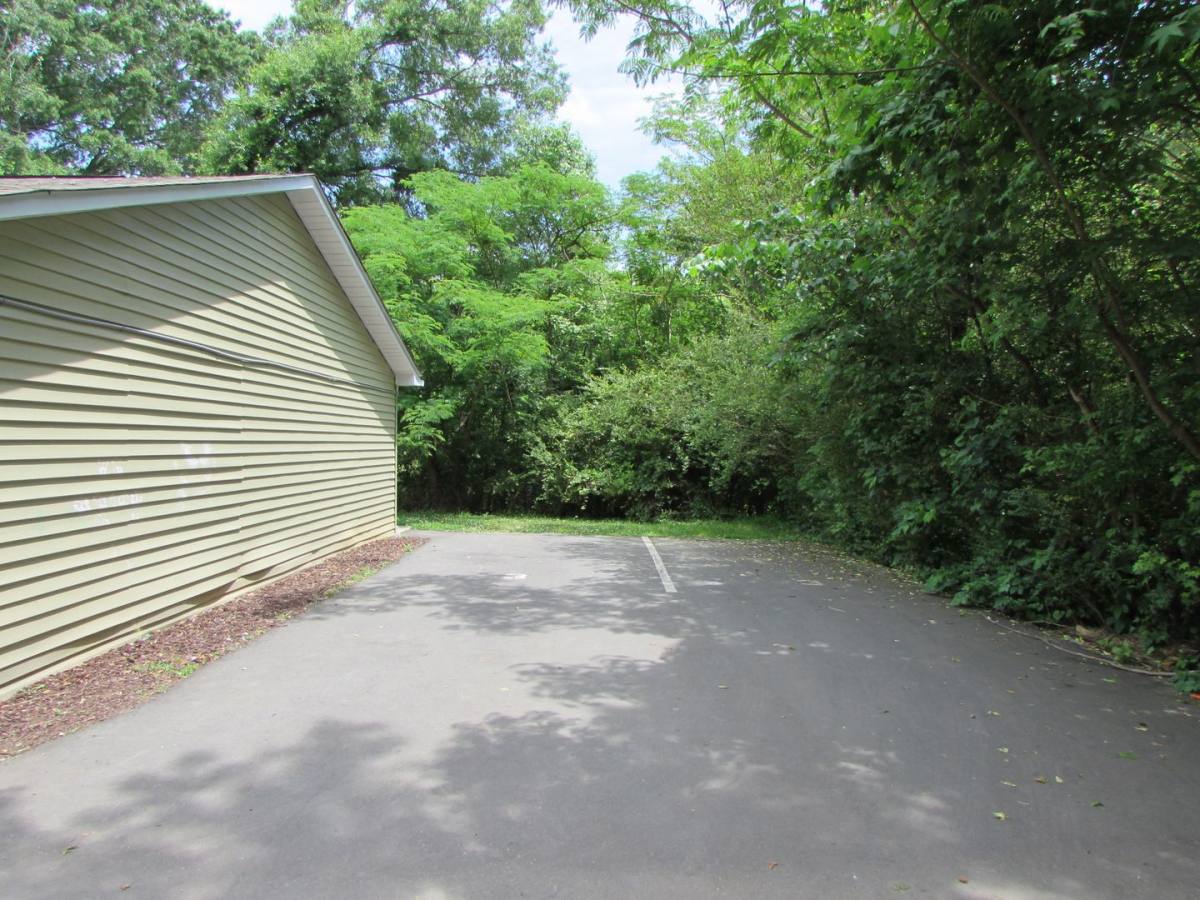 Apartment for rent at 374 Water St, Mooresville, NC 28115