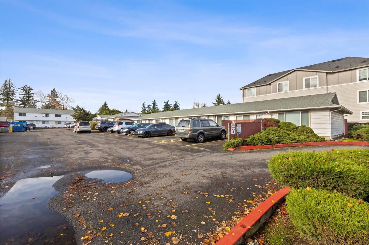 Apartment for rent at 2135 SE 122nd Ave, Portland, OR 97233